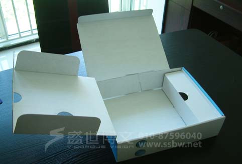 医疗器械检测包装盒设计
